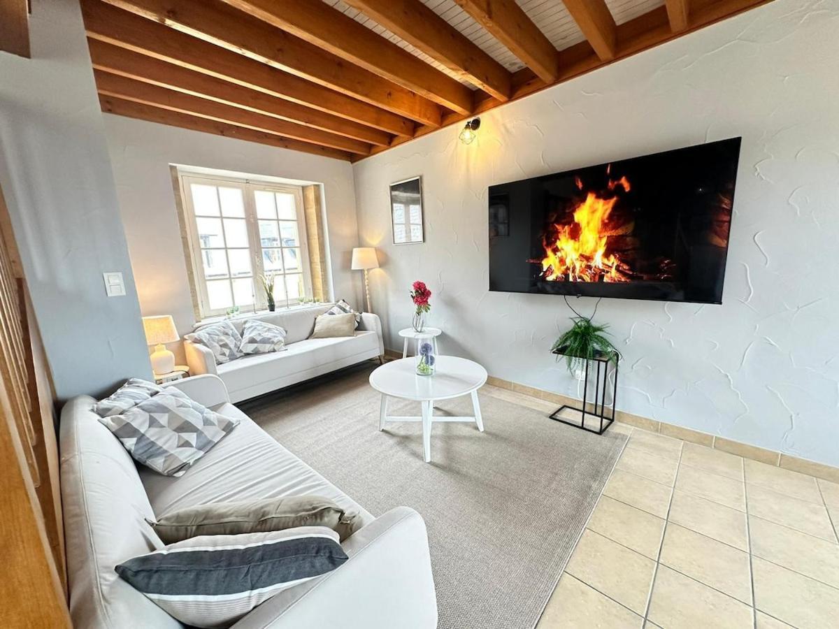 S Bayleved'Air Duplex Vue Chateau, Balneo Et Sauna Седан Экстерьер фото