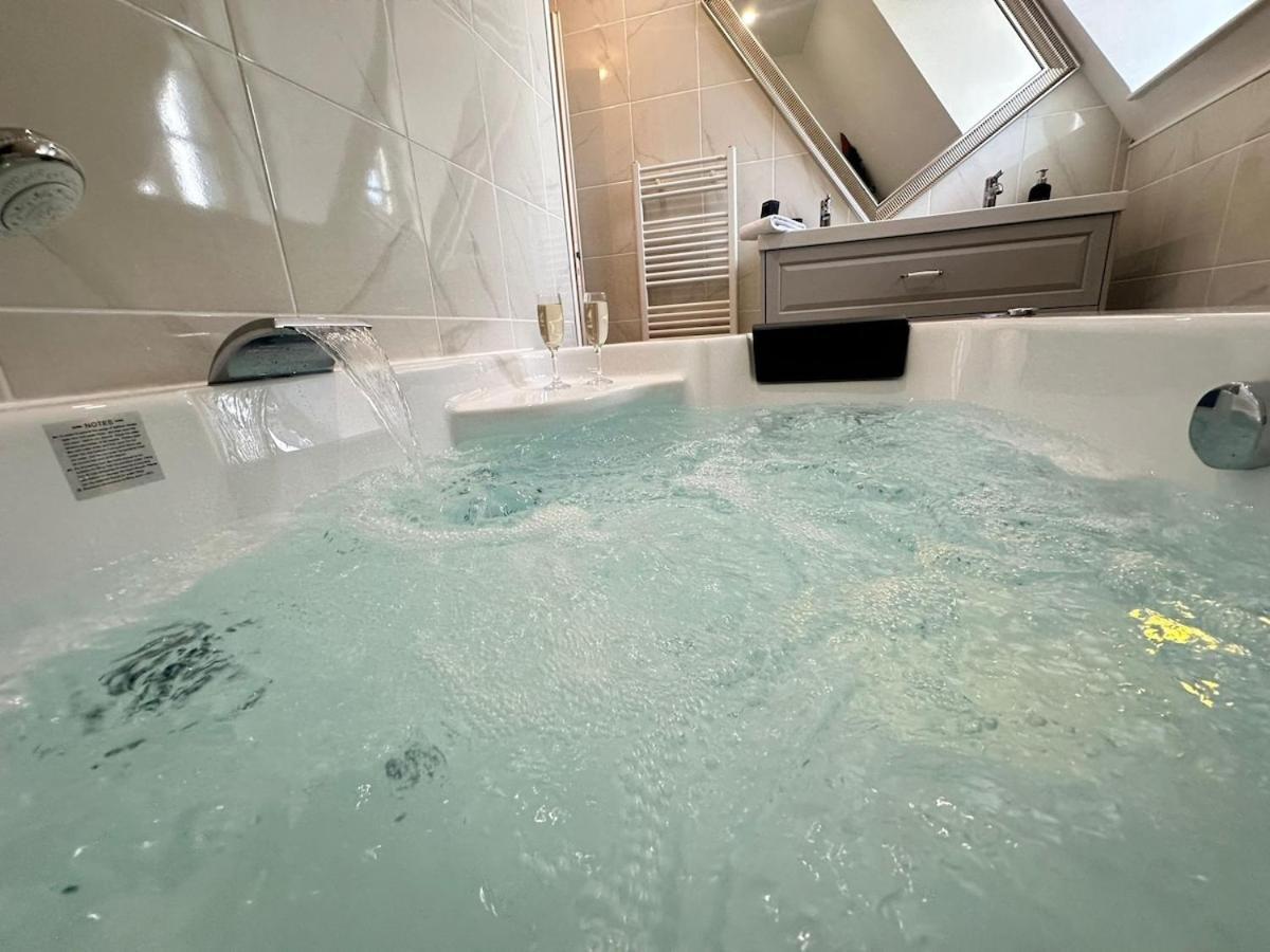 S Bayleved'Air Duplex Vue Chateau, Balneo Et Sauna Седан Экстерьер фото